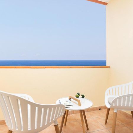 Frontline Duplex Las Arenitas With Pool 坎德拉里亚 外观 照片